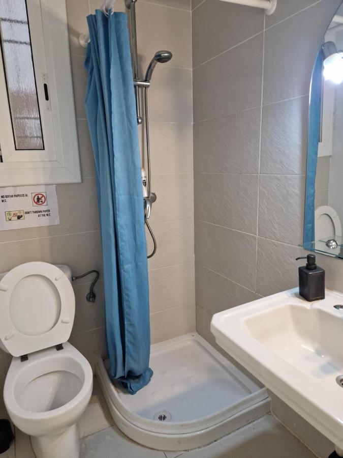 Nice Room By Eixample Барселона Екстериор снимка