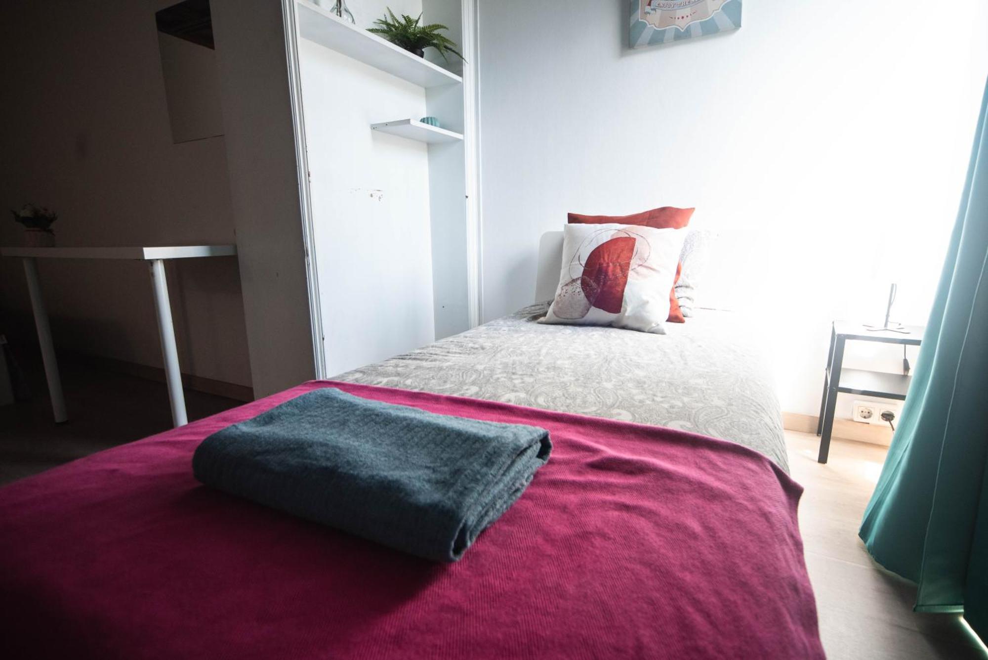Nice Room By Eixample Барселона Екстериор снимка