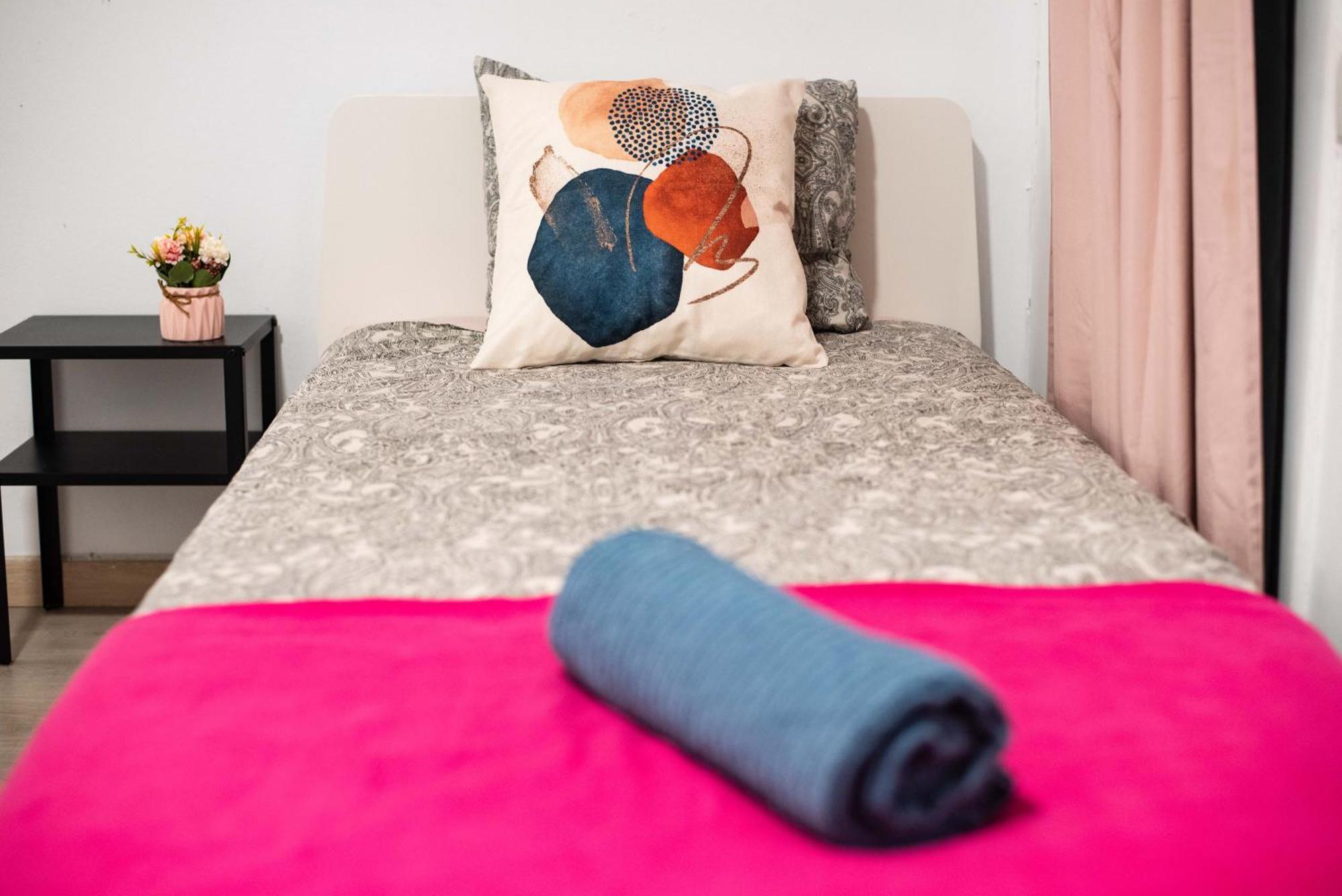 Nice Room By Eixample Барселона Екстериор снимка