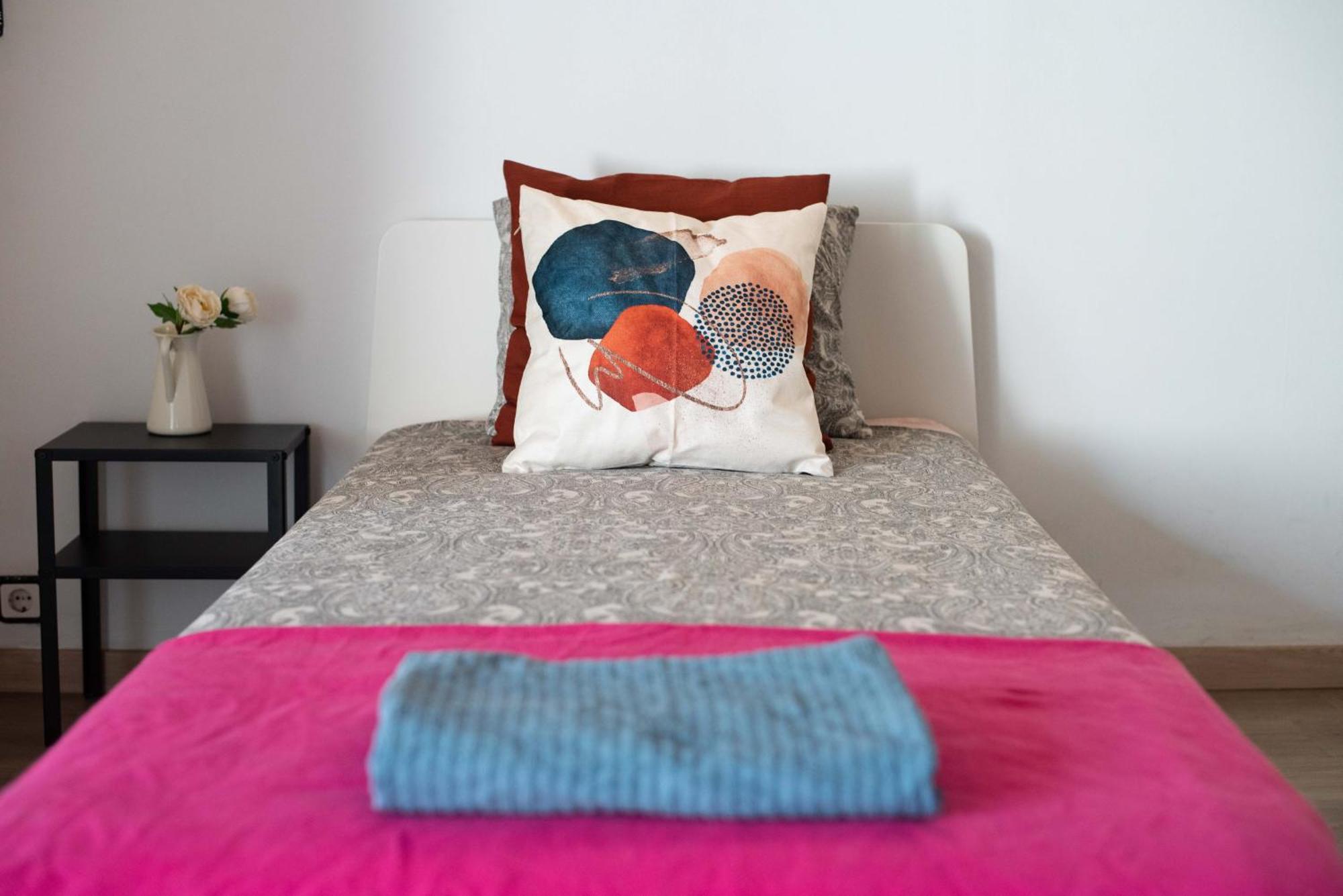 Nice Room By Eixample Барселона Екстериор снимка